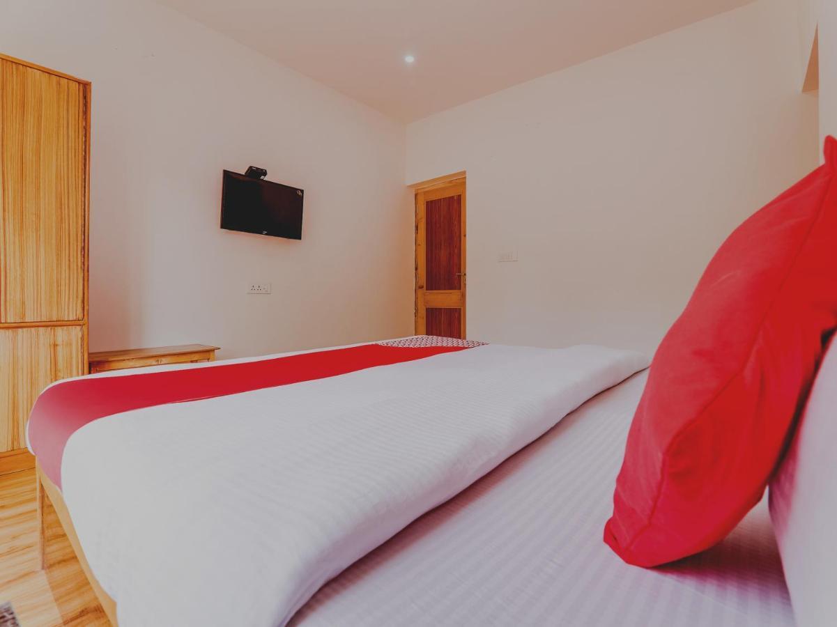 Oyo 72466 Hotel Yuvraj Shivpurī Buitenkant foto