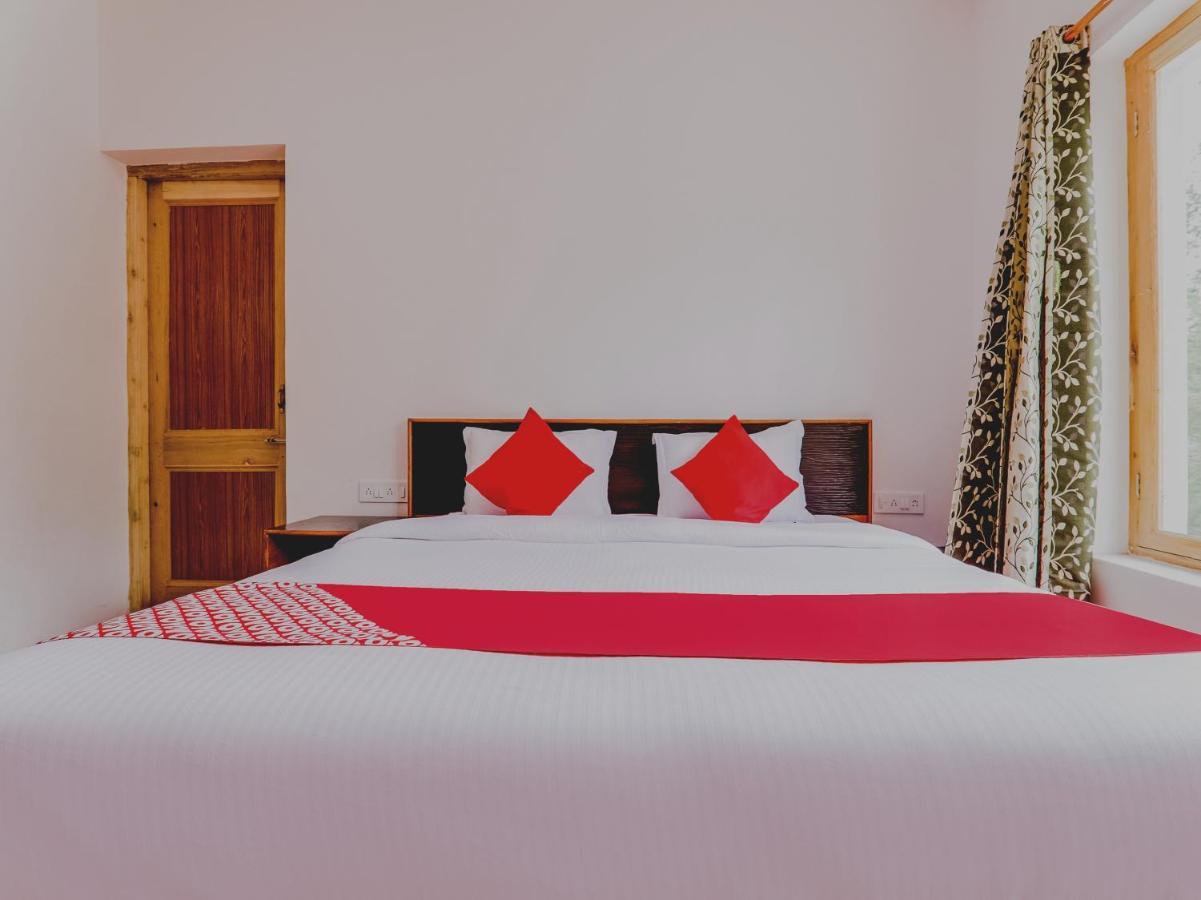 Oyo 72466 Hotel Yuvraj Shivpurī Buitenkant foto